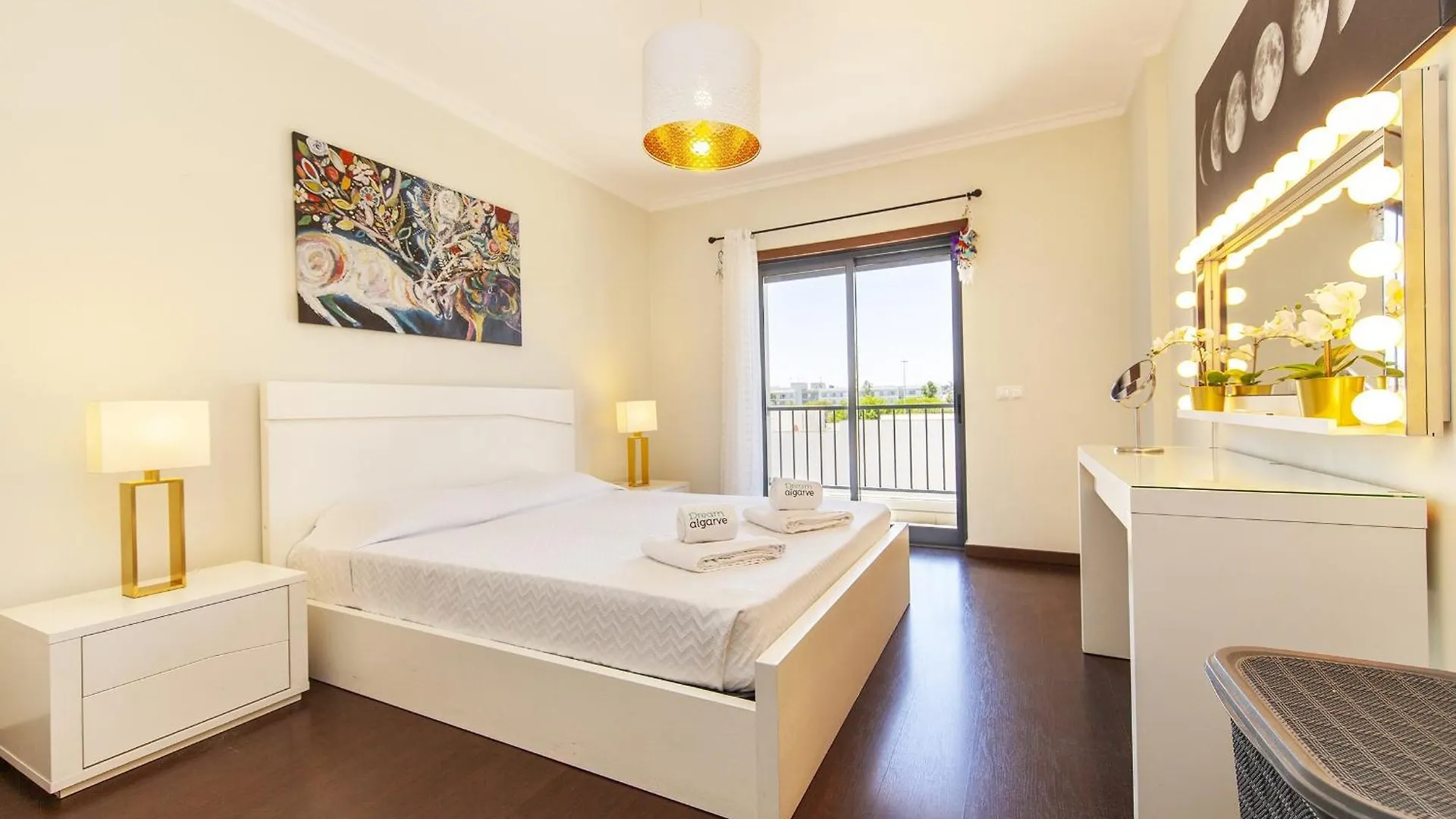 Apartment B03 - Luxury 2 Bed Lagos Marina