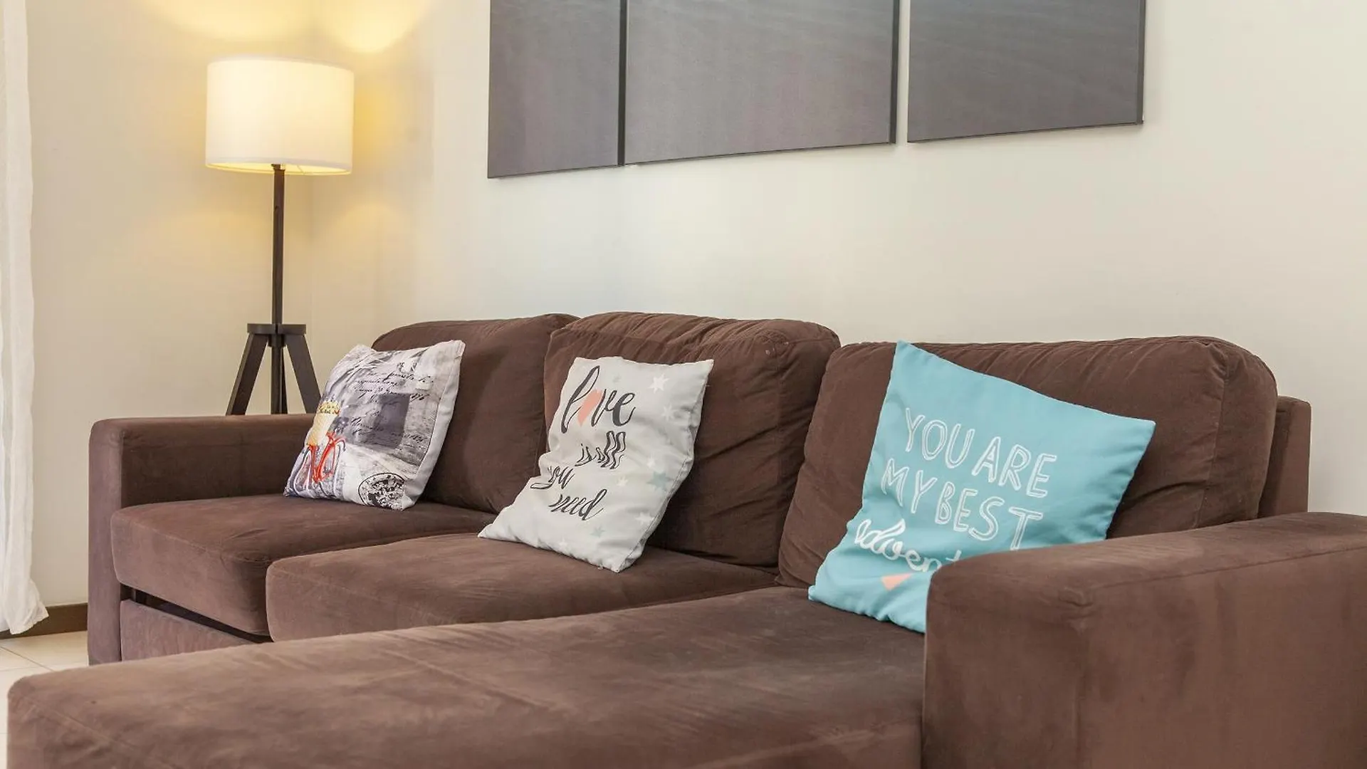 B03 - Luxury 2 Bed Lagos Marina