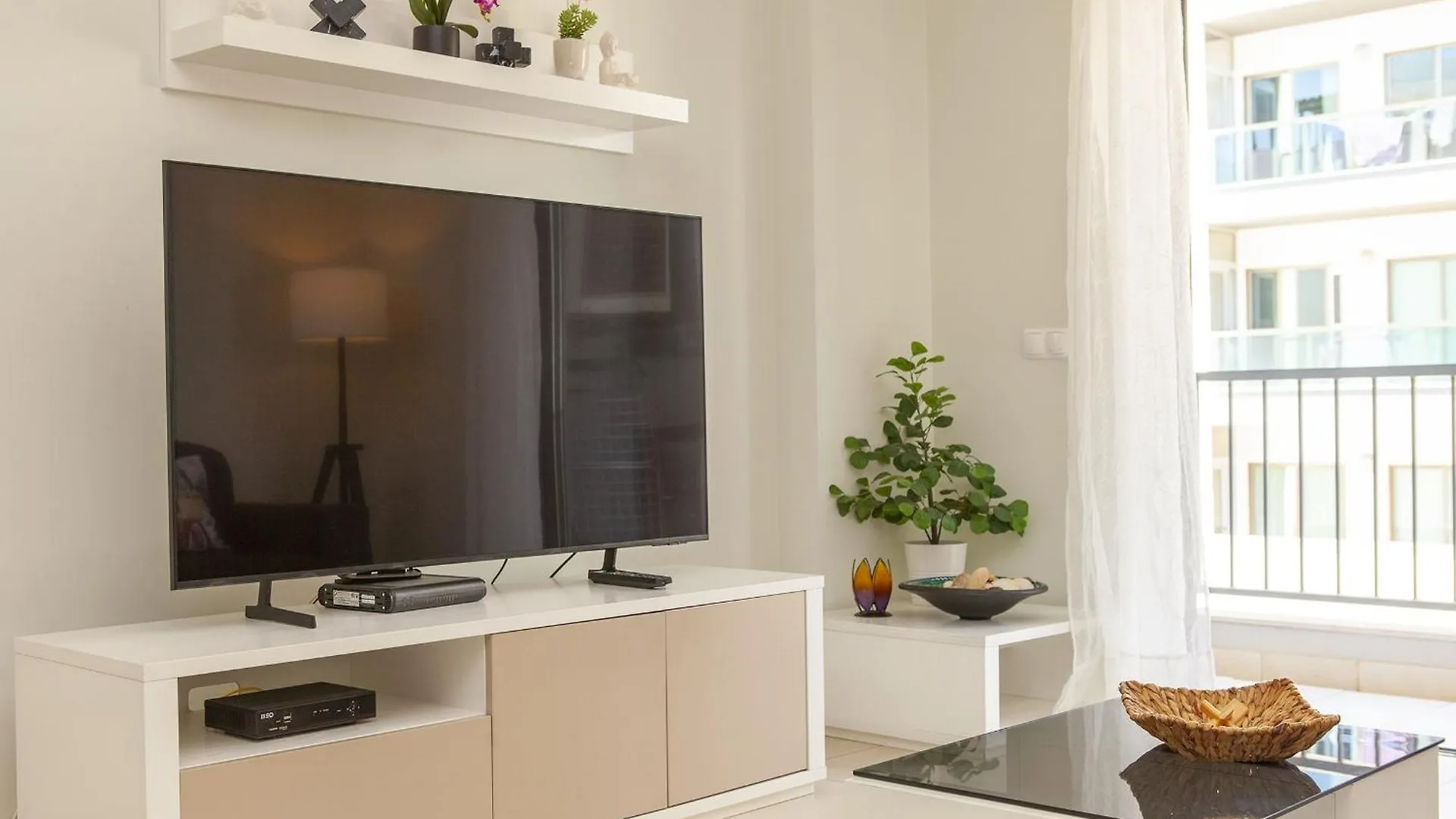 B03 - Luxury 2 Bed Lagos Marina 0*,  Portugal